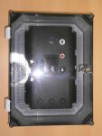 Dodatkowa obudowa centrali sterującej, IP65, przeźroczysta pokrywa obudowy.